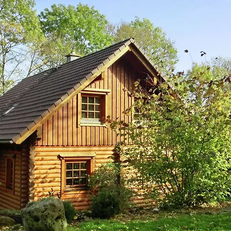 Vintage Chalet In Near The Forest *