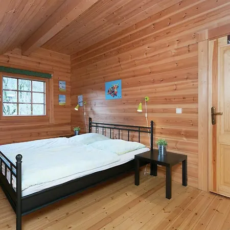 Vintage Chalet In Near The Forest *